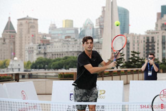 的对决中 的对决中