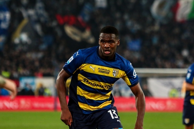 场以中低位 场以中低位